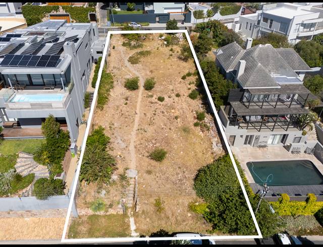 883M² VACANT LAND FOR SALE IN CAMPS BAY